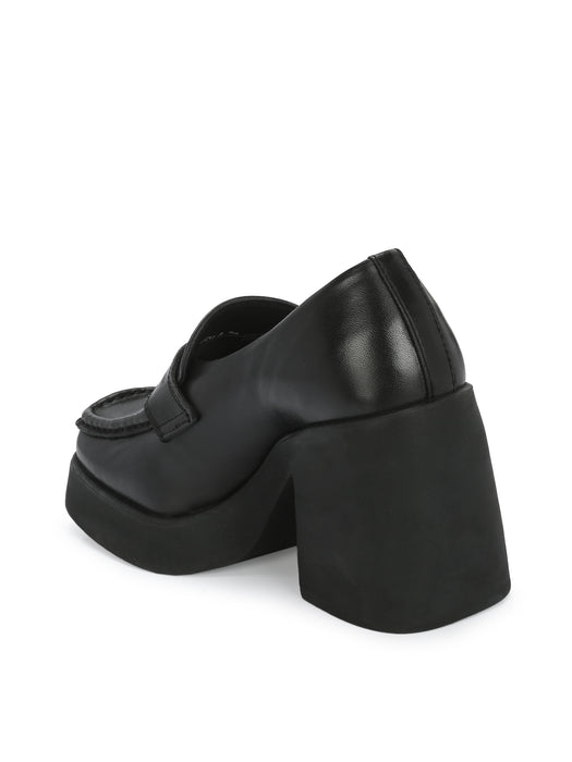 Valentina Women's Moccasin