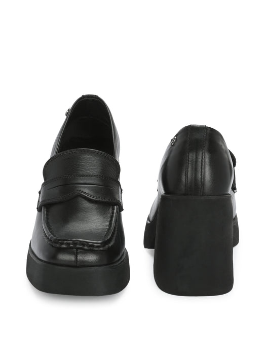 Valentina Women's Moccasin