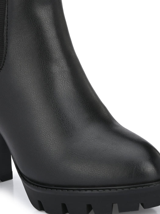 Veronica Chelsea Boots