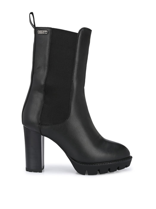 Veronica Chelsea Boots