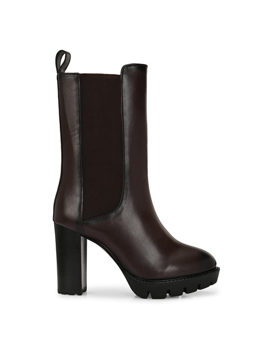 Veronica Chelsea Boots
