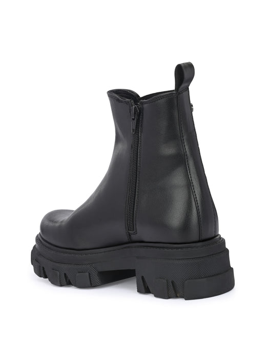 Skylar Chelsea Boots