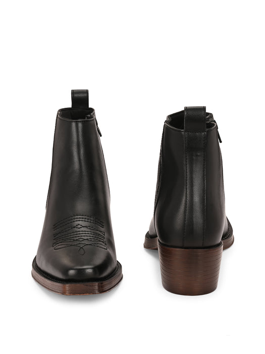 Ray Men's Boots with stitching detail
