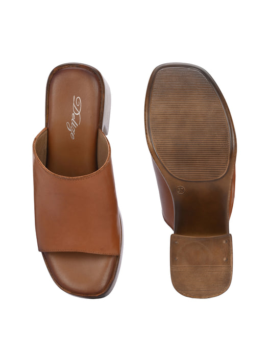 Nyla Women Platform Heel