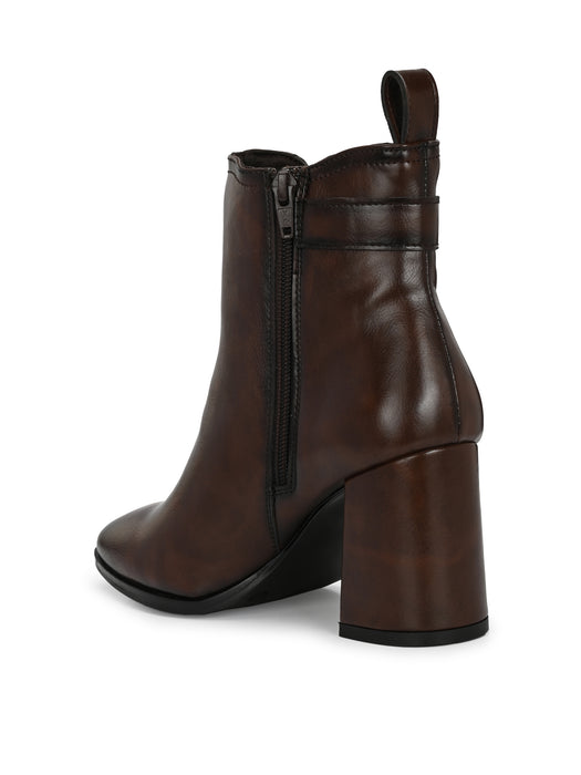 Betty Ankle Boots with buckle