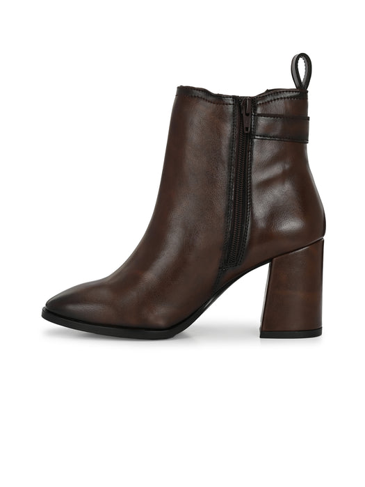 Betty Ankle Boots with buckle