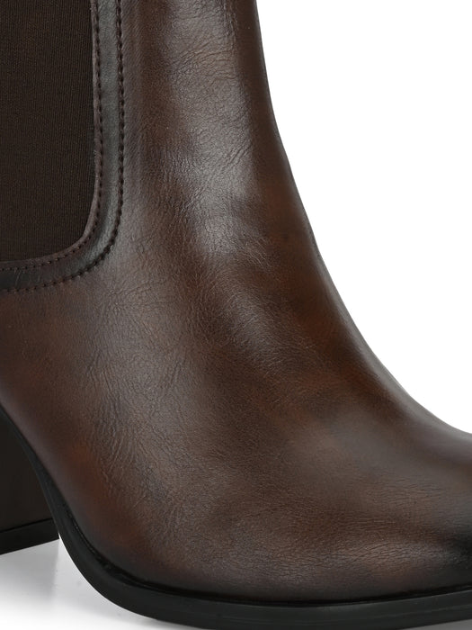 Betty Ankle Boots with buckle