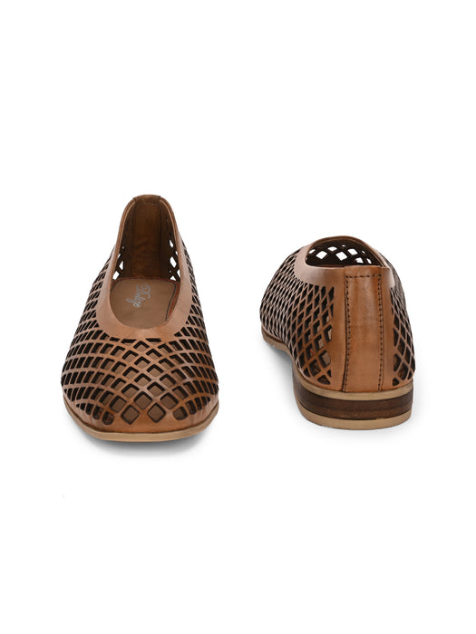 Karin Ballet Flats