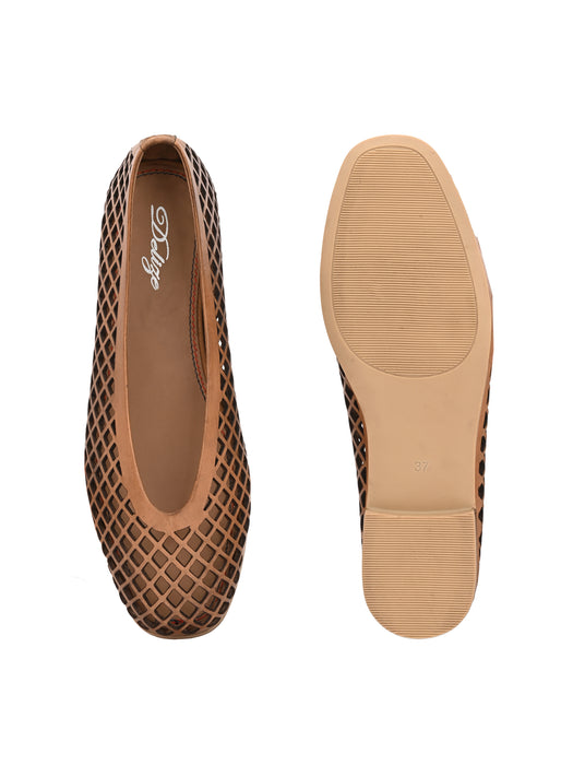 Karin Ballet Flats