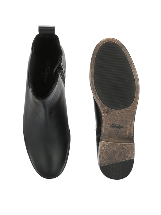 Flora Women's Chelsea Boots