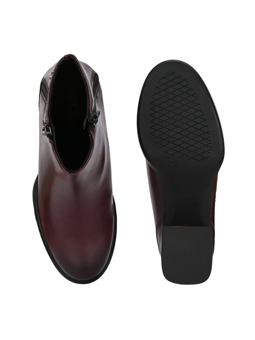 Daffy Mid Heel Ankle Boot