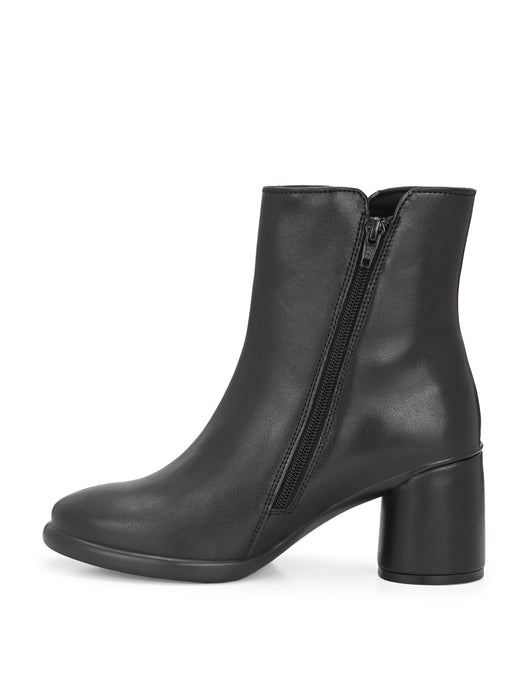 Daffy Ankle Boots