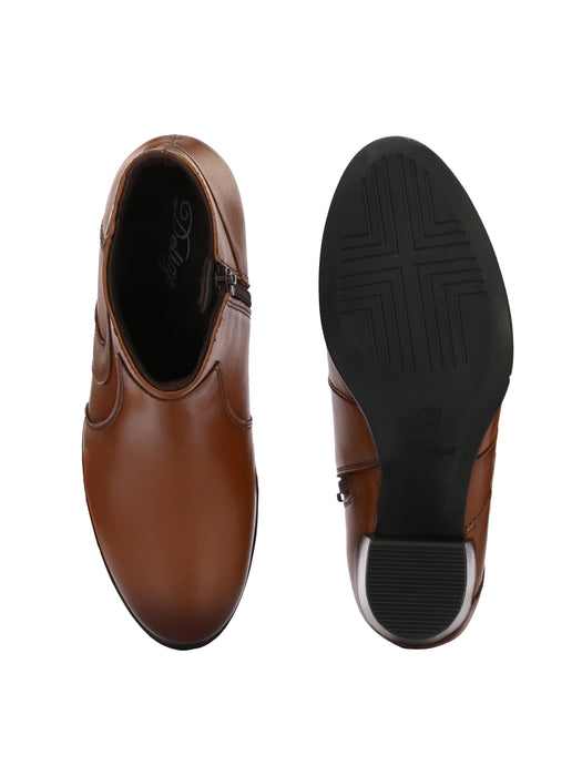Ecora Ankle Boots