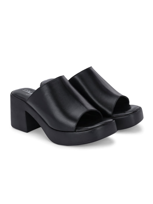 Nyla Women Platform Heel