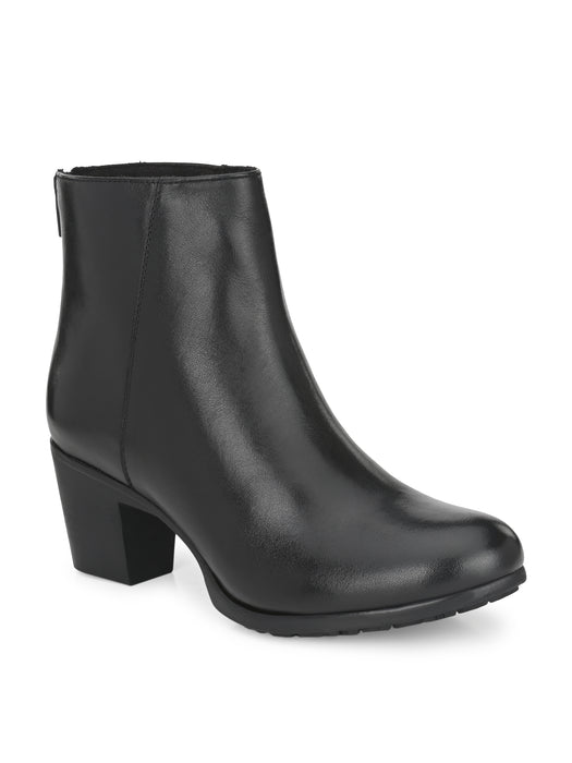 Wonder Ankle Boots