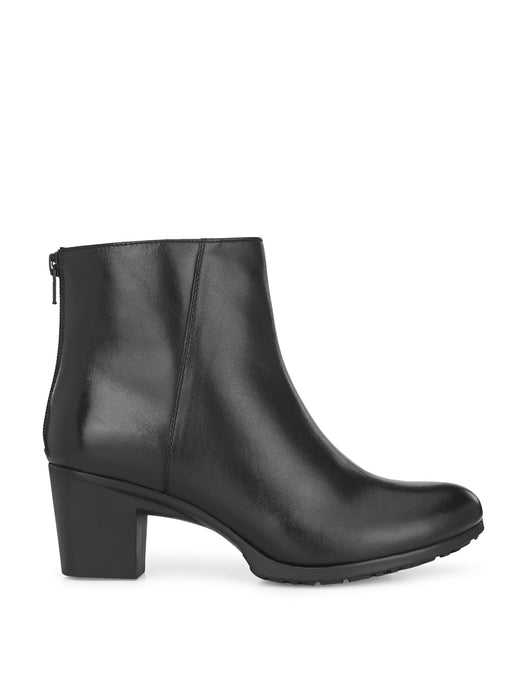 Wonder Ankle Boots