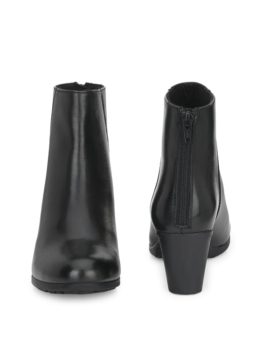 Wonder Ankle Boots