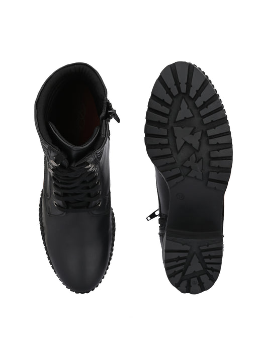 Chains Derby Boots with cushioned collar