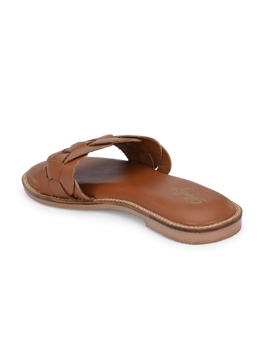 Cora Cushioned Slides